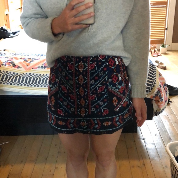 Urban Outfitters Ecote embroidered mini skirt - Picture 1 of 4